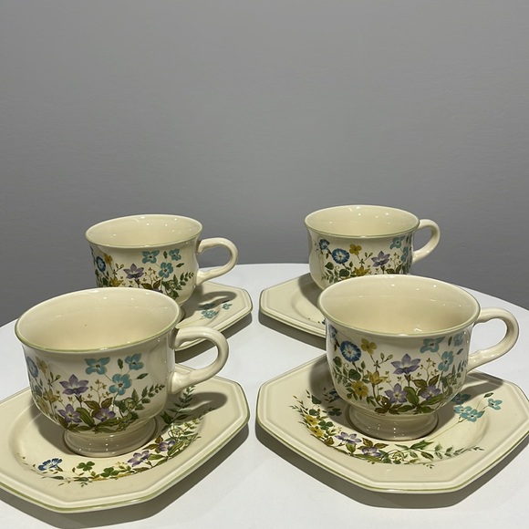 Mikasa Continental Ivory Greenery porcelain tea 4 cups saucers and Sugar bowl - Picture 6 of 13